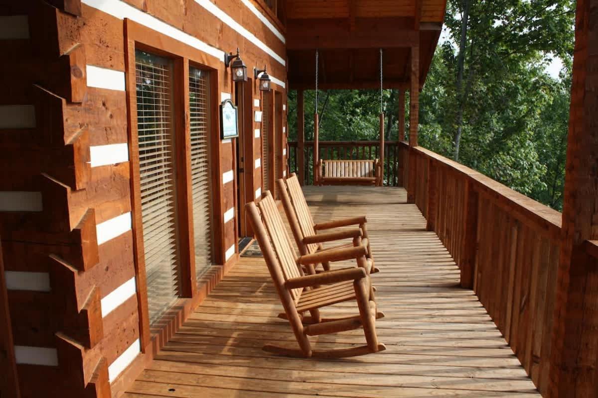View! Private! Hot Tub,Pool Table,Fireplace,Relax! Sevierville Εξωτερικό φωτογραφία